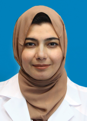 Henna Khan, MD, Internal Medicine Resident, Headshot