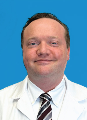 Joey Sandes, MD, Headshot, Internal Medicine Resident
